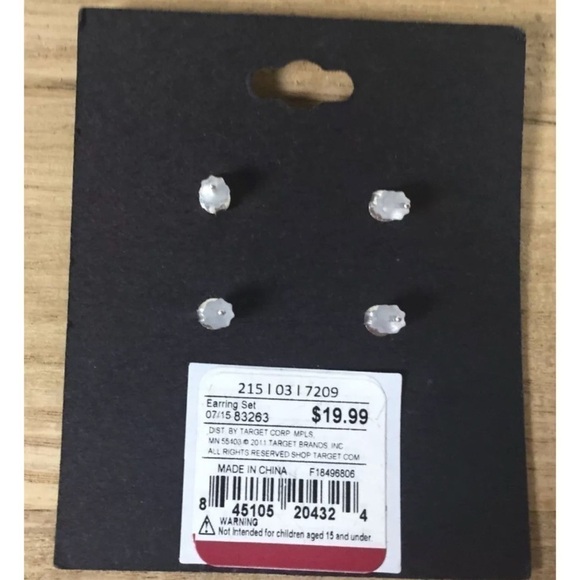 Sterling Silver .925 Dainty Geo Stud Earrings - Picture 3 of 3